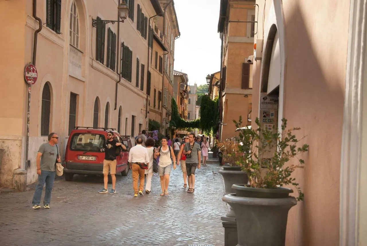 Apartment Trastevere Classico Self Check In Rome